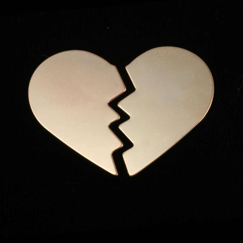 Metal Stamping Blanks Gold Filled Broken Heart, 2 parts, 26mm (1.02") x 16mm (.63"), 24g
